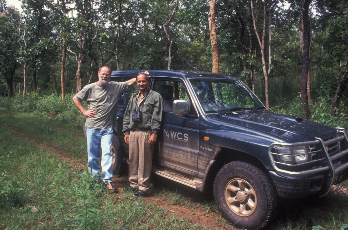 Mel Sunquist met Ullas Karanth. Met dank aan Ullas Karanth