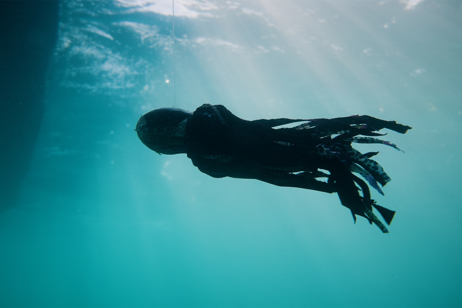 De Pocong, (letterlijke vertaling geest), is een van de octopusvisserijgereedschappen van de Bajau.